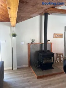 Cozy chalet near the beach - Image 5