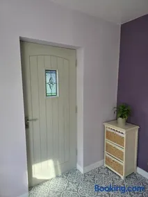 Glasbury Guest Room - between Brecon and Hay-on-Wye - Image 2