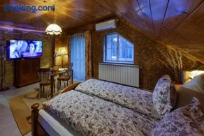 Vilă Spațioasă pentru Grupuri Mari, Bușteni - Image 3