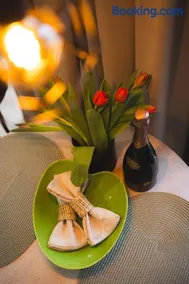 GREEN APARTMENT - Image 5