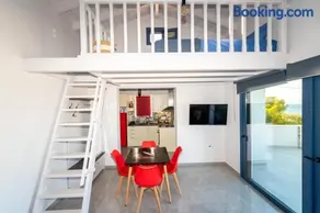 Nikoli House with Jacuzzi - Image 2