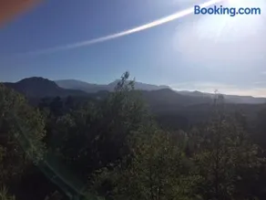 Chalet con piscina Vistas al Gorbea 30 min Bilbao - Image 1