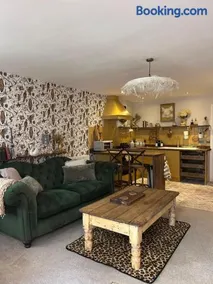 The Boot Room - Image 2