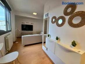 Explore Tarazona from This Central & Peaceful Flat - Image 4