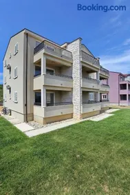 Apartments Insula - Image 4