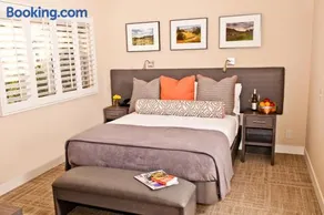 Calistoga Spa Hot Springs - Authentic Hot Springs Spa & Resort - Image 3