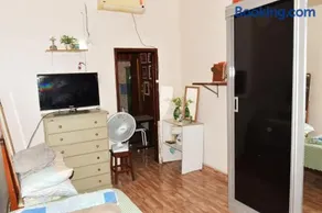Casa com Quarto Duplo com Banheiro Privativo - Image 4