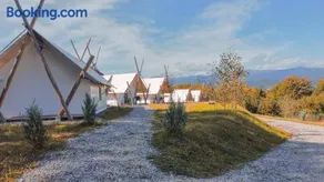 PINIALE GLAMPING TRIB - Image 2