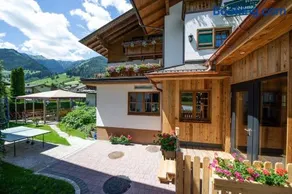 Hotel Landhaus Neumayr - Image 4
