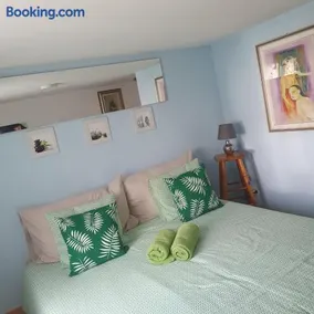 Buongustaio1 Zimmer mit ensuite T&B - Image 3