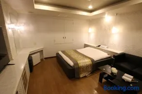 HOTEL K-WAVE Adult Only - Image 4