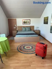 Queen Guest Room - Image 4