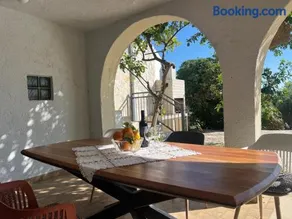 House Luna - Image 4