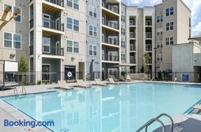 Luxury 1BR Living in the Heart of Atlanta - Image 2