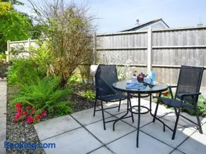 3 Bed in Redruth oc-37014 - Image 2