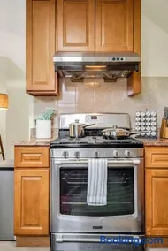 Golden Gem in Heart of East Rock Quiet 3BR Near DT and Yale - Image 2
