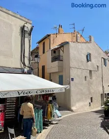 appartement cosy à 10 mètres du port de Cassis - Image 2