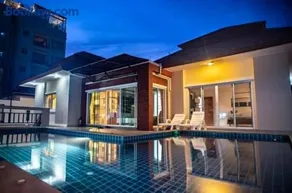 ZJ Garden Pool Villa - Image 2