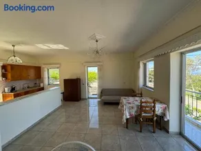 Santis apartment - Image 3
