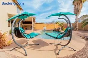 Heated Pool King Bed Firepit Work Station - Image 5