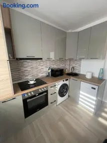 Luxury Apartment - Image 3