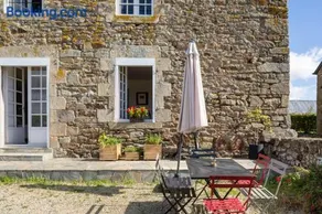 Maison de vacances en pierre entre terre et mer - Image 2