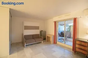 Charmant studio en centre-ville proche Monaco - Image 4