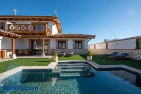 Arandas Village - Image 1