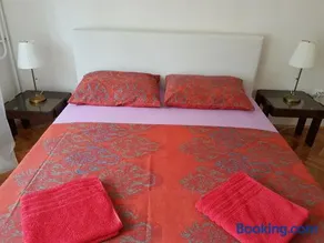 Silverhill Apartment - Image 2