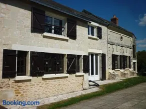 Gite Maison de campagne 86120-22 couchages - Image 1