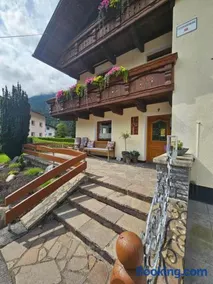 Haus Wiesenheim FW Ötztal - Image 1