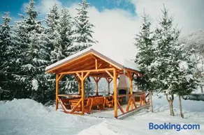Chalet 2B - Image 1