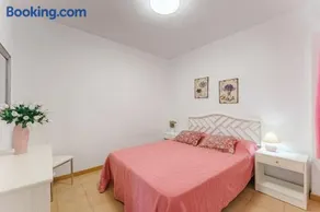 Spacious apartment with the private terrace - Image 3