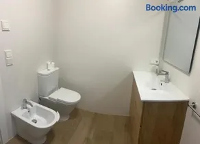Apartaments Plaza Príncipe Viana - Image 1
