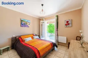 Appartement moderne avec piscine à Le Luc 70m² - Image 2