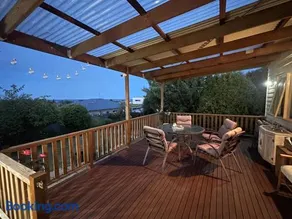 Heritage Guest House with Ocean Views & Gardens - Image 1