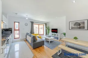 View of the London Eye & Large Terrace - Excellent Flat close to London Waterloo Station - Image 2