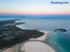Manyana Beach Tiny Stays - Image 2