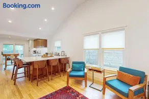 Lavish Escape - Image 1