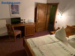 Hotel Haus Tiefenbach - Image 4