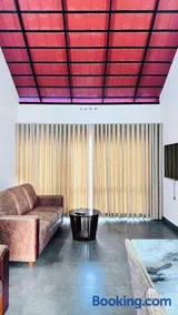 Royal Heaven - Image 3