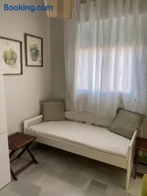 Apartamento avda Reina Sofía - Image 5