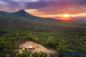 Luray Yurt - World's Largest Yurt - Sleeps 16, Hot Tub, Sauna, Pond - Image 5