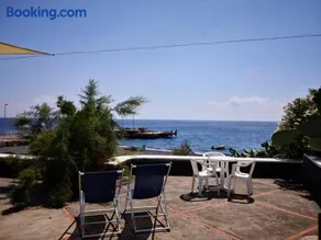 Villa Mareblu Luxury Holiday Apartment direttamente sul mare - Image 3