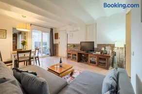 Cozy Studio With Views Close To Park G�ell - Image 2