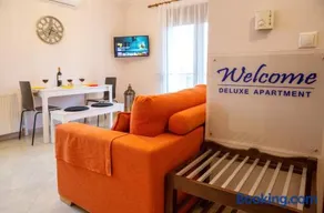 Konstantina & Evgenia Deluxe Apartment - Image 4