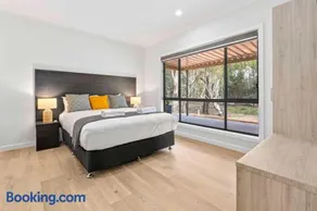 Riversands Rest Accommodation Scenic Riverfront Cottages, Paringa - Image 4