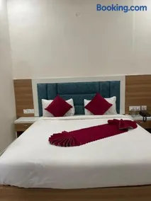 Hotel Apple Rose Near Harish Dhaba - Image 1