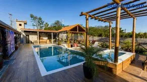 House with Heated Pool, Big Screen and Jacuzzi - Image 4