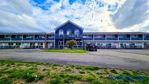Laurie's Inn - Image 1